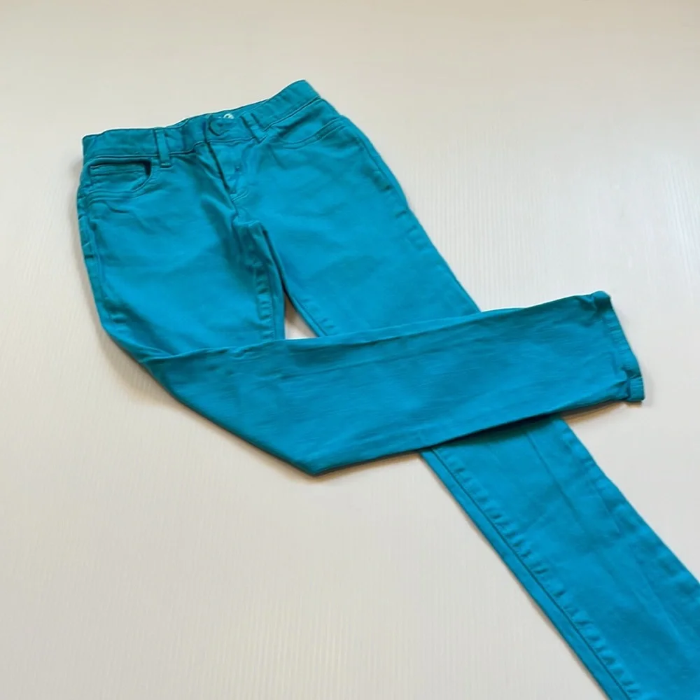 Gap kids 1969, super skinny turquoise jeans. Girls size 8